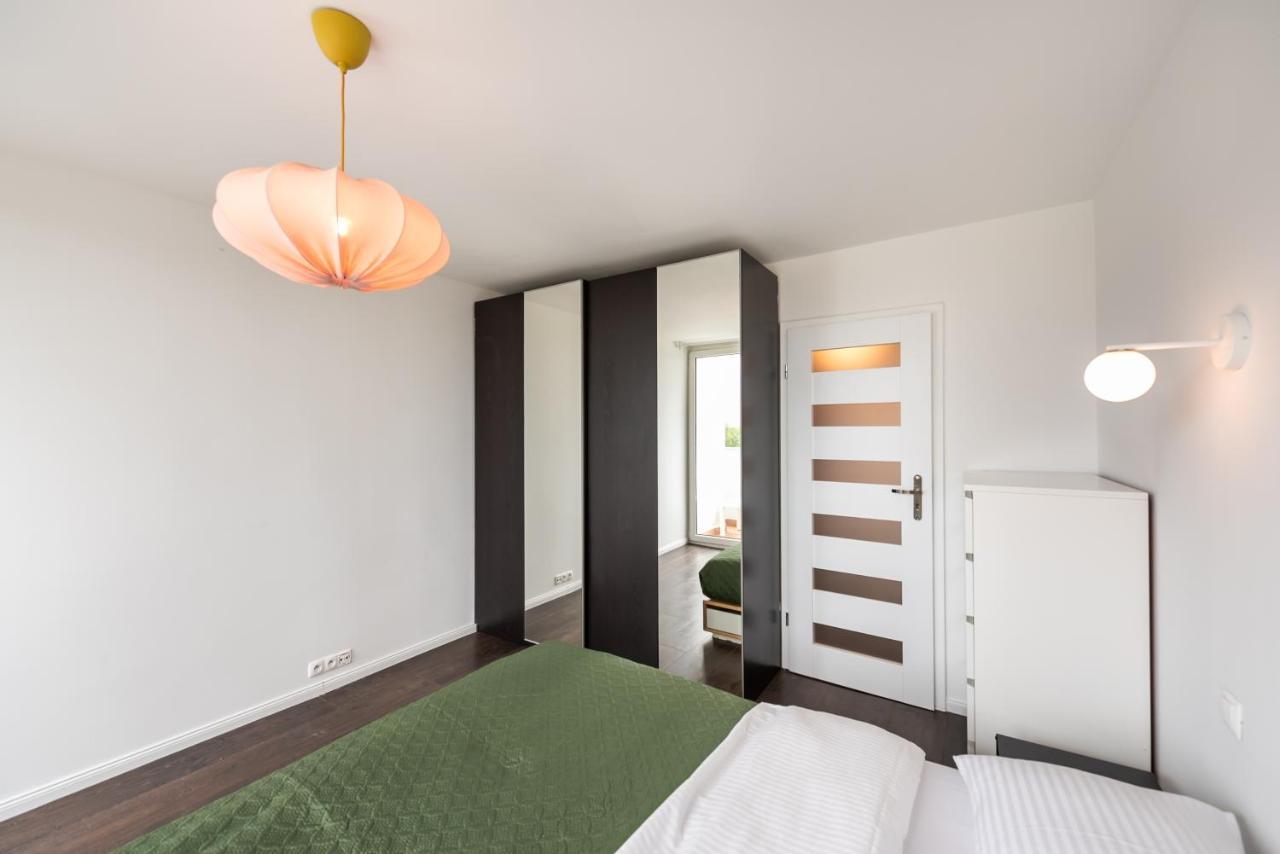وارسو Saska Kepa Green Apartment المظهر الخارجي الصورة