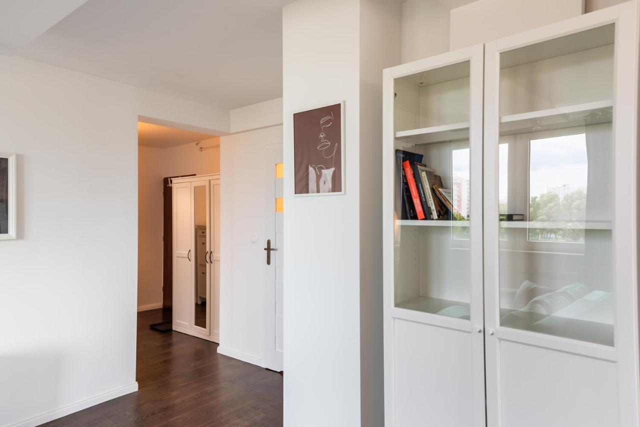 وارسو Saska Kepa Green Apartment المظهر الخارجي الصورة